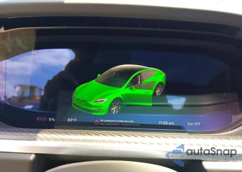 2024 Tesla Model S Plaid Tri Motor All-Wheel Drive z USA, uszkodzony, nr VIN 5YJSA1E64RF535646